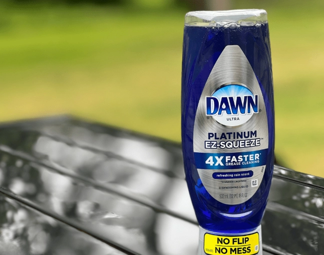 Is Dawn dish soap safe for cleaning bird cages?